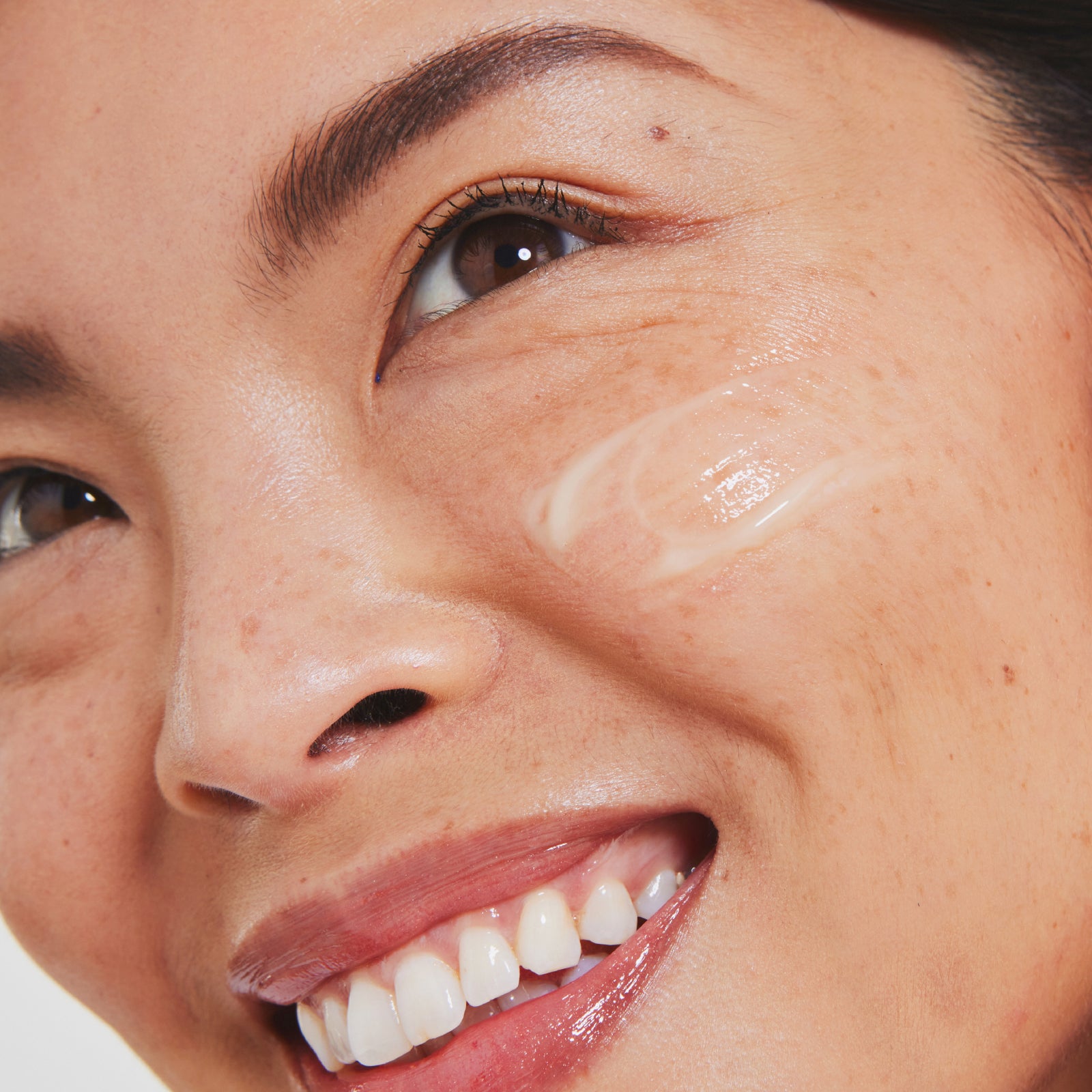 AM & PM Gifts & Sets Go-To Skincare